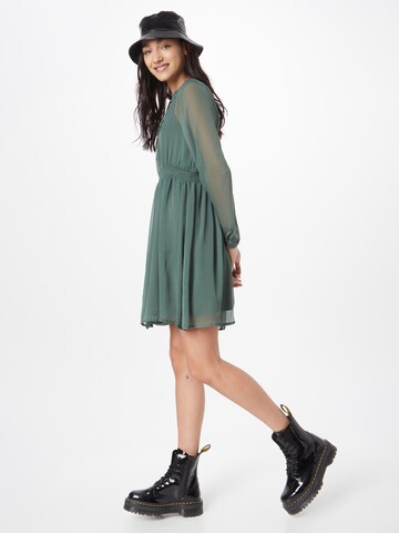 Robe-chemise 'Rea' ABOUT YOU en vert