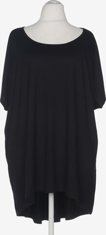 Sara Lindholm Top & Shirt in 4XL in Black: front