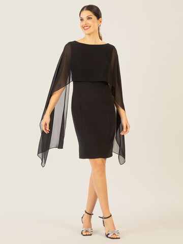 APART Kleid in Schwarz