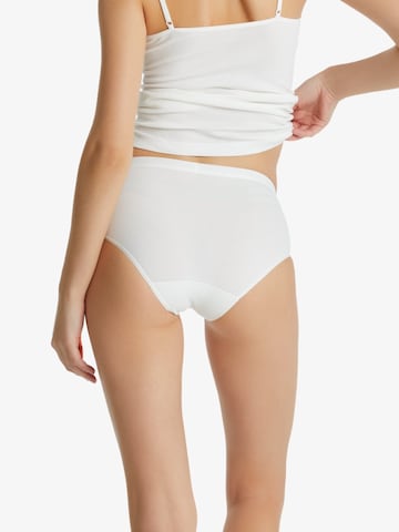 Blackspade Panty in Weiß