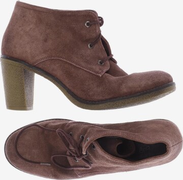 bugatti Dress Boots in 40 in Brown: front