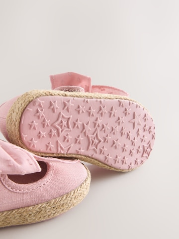 Chaussure basse Next en rose