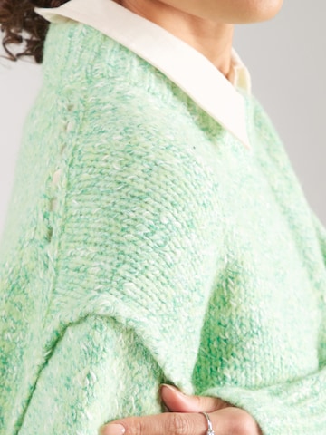 Pullover 'ANNA' di TOPSHOP in verde