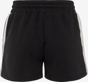 FRENCH CONNECTION Regular Shorts in Schwarz: zadná strana