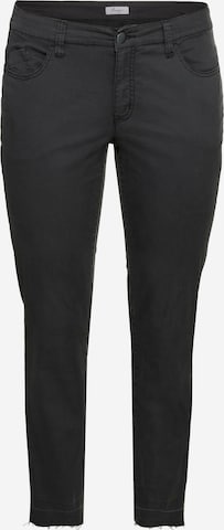 Coupe slim Pantalon SHEEGO en gris : devant