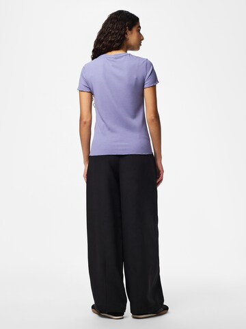 PIECES T-Shirt 'PCNICCA' in Lila