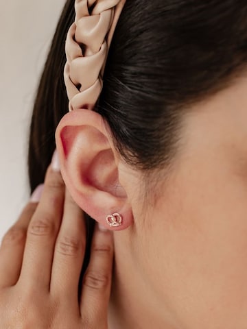 Hey Happiness - Pendientes 'Pretzel Delight' en oro