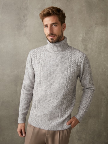 ABOUT YOU x Kevin Trapp Sweater 'Ege' in Grey: front