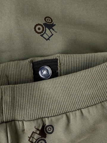 NAME IT - regular Pantalón en verde