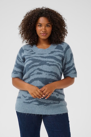 KAFFE CURVE Trui 'Sandia' in Blauw: voorkant