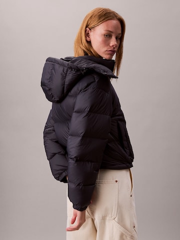 Calvin Klein Jeans Overgangsjakke 'ESSENTIAL' i blå