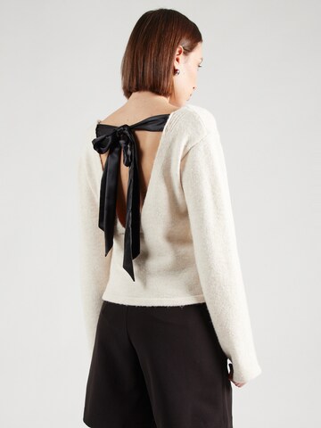 Miss Selfridge Sweater in Beige