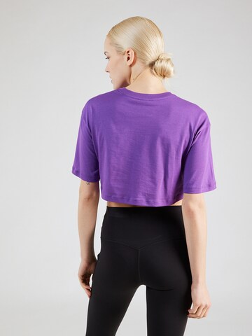 T-shirt Nike Sportswear en violet