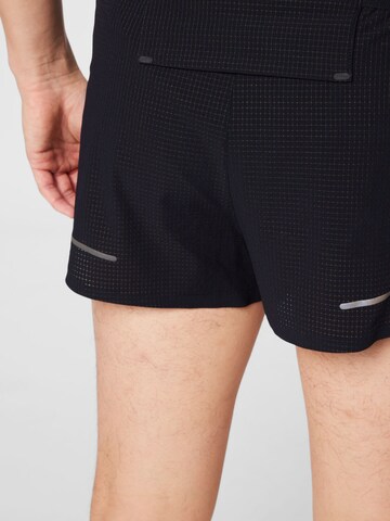 Regular Pantaloni sport 'Metarun' de la ASICS pe negru