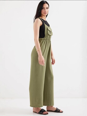 Bigdart - Macacões em verde