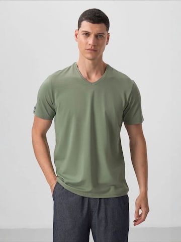 Tommy Life Shirt 'T-Shirts' in Green