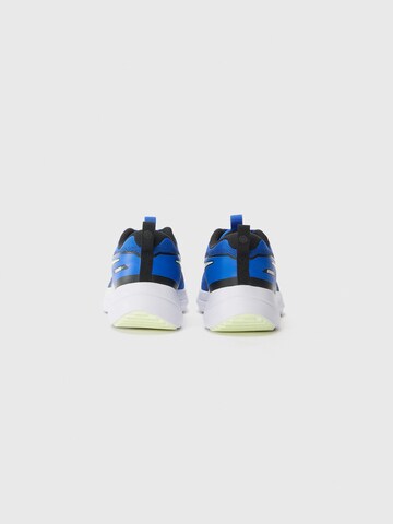 Scarpa sportiva 'Mystic Fly' di NIKE in blu
