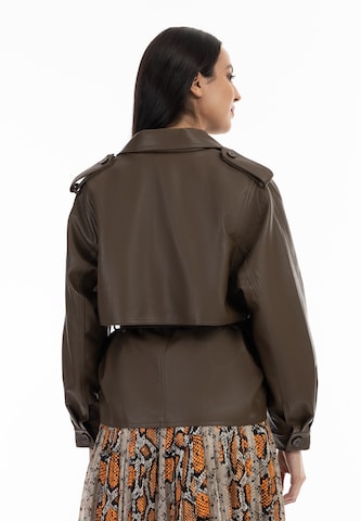 faina Between-Season Jacket in Brown