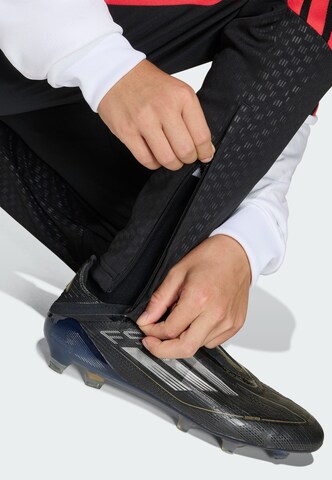 ADIDAS PERFORMANCE Slimfit Sportbroek 'Tiro 26 Competition' in Zwart