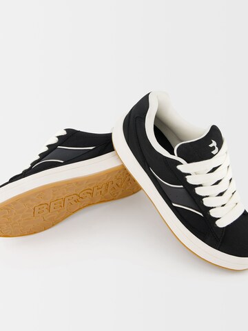 Bershka Platform trainers in Black