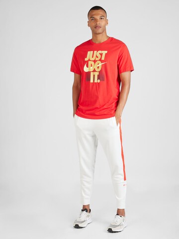 T-Shirt Nike Sportswear en rouge