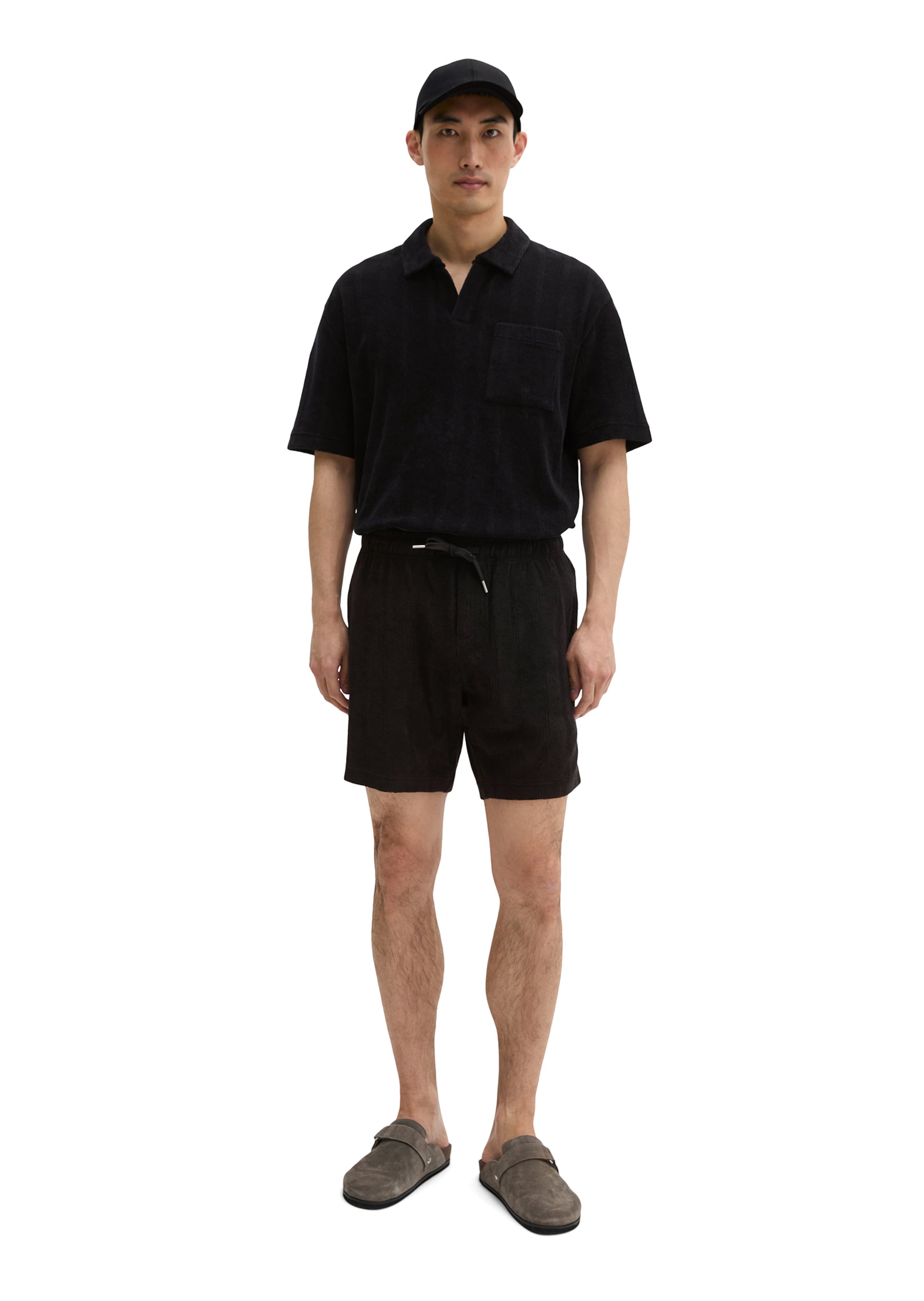 Marc O'Polo Regular Trousers in Black: front