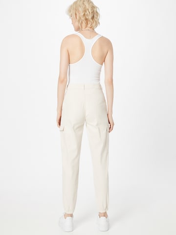 Effilé Pantalon NEW LOOK en beige