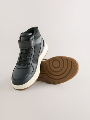 Next - Sapatilhas em preto