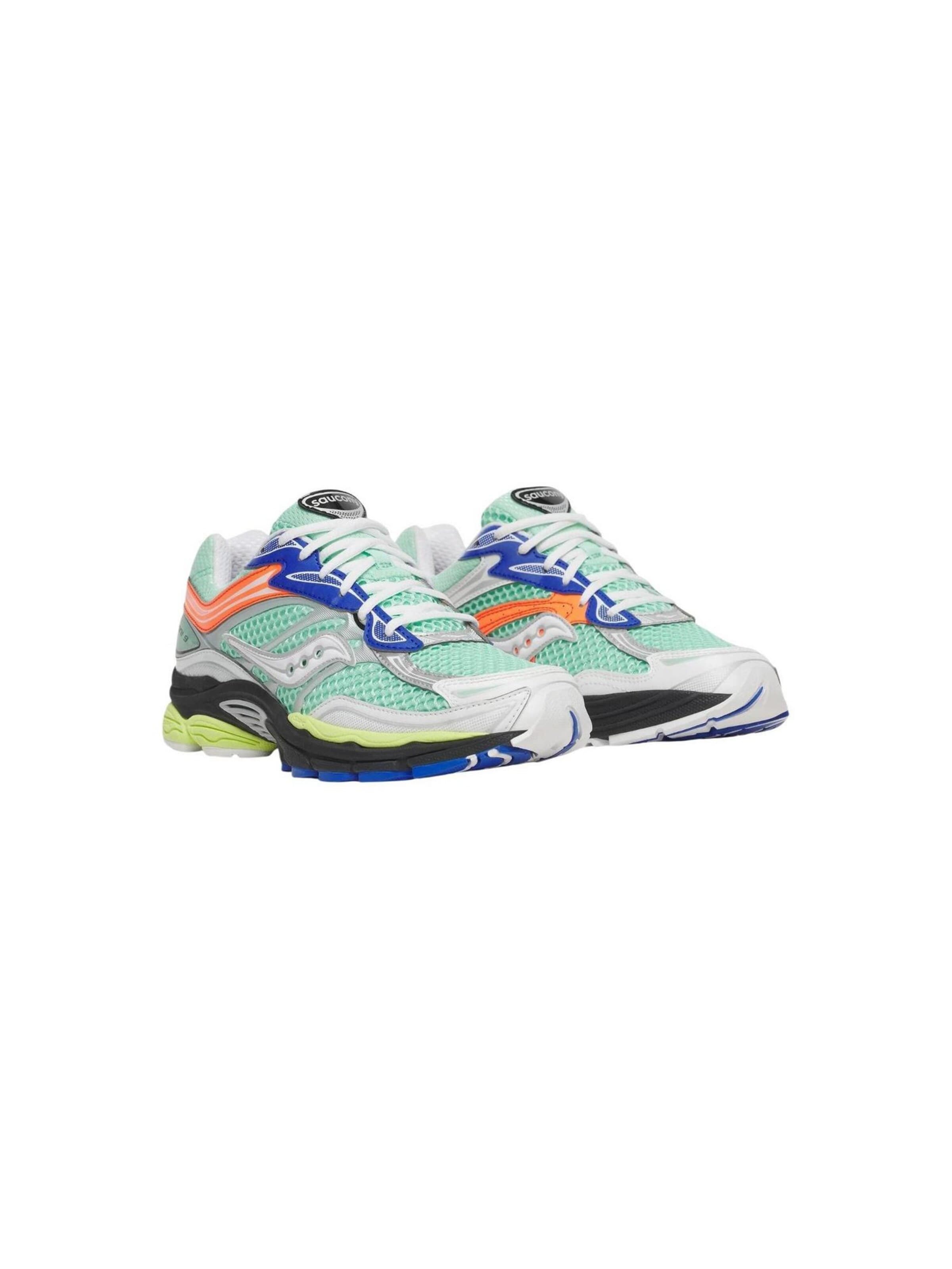 Sneaker bassa 'PROGRID OMNI 9 UNISEX S101245-1091' di saucony in verde