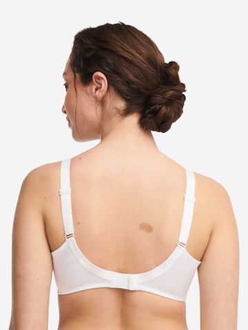 Chantelle T-shirt Bra 'Hedona' in White