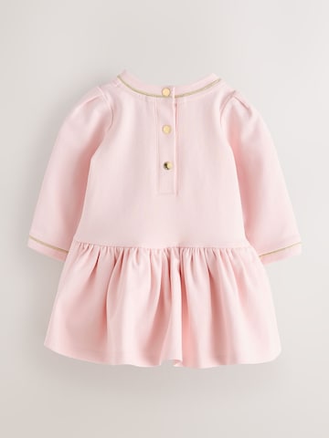 Robe Baker by Ted Baker en rose
