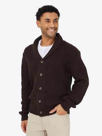 BRAVE SOUL Strickjacke in Braun: Vorderseite