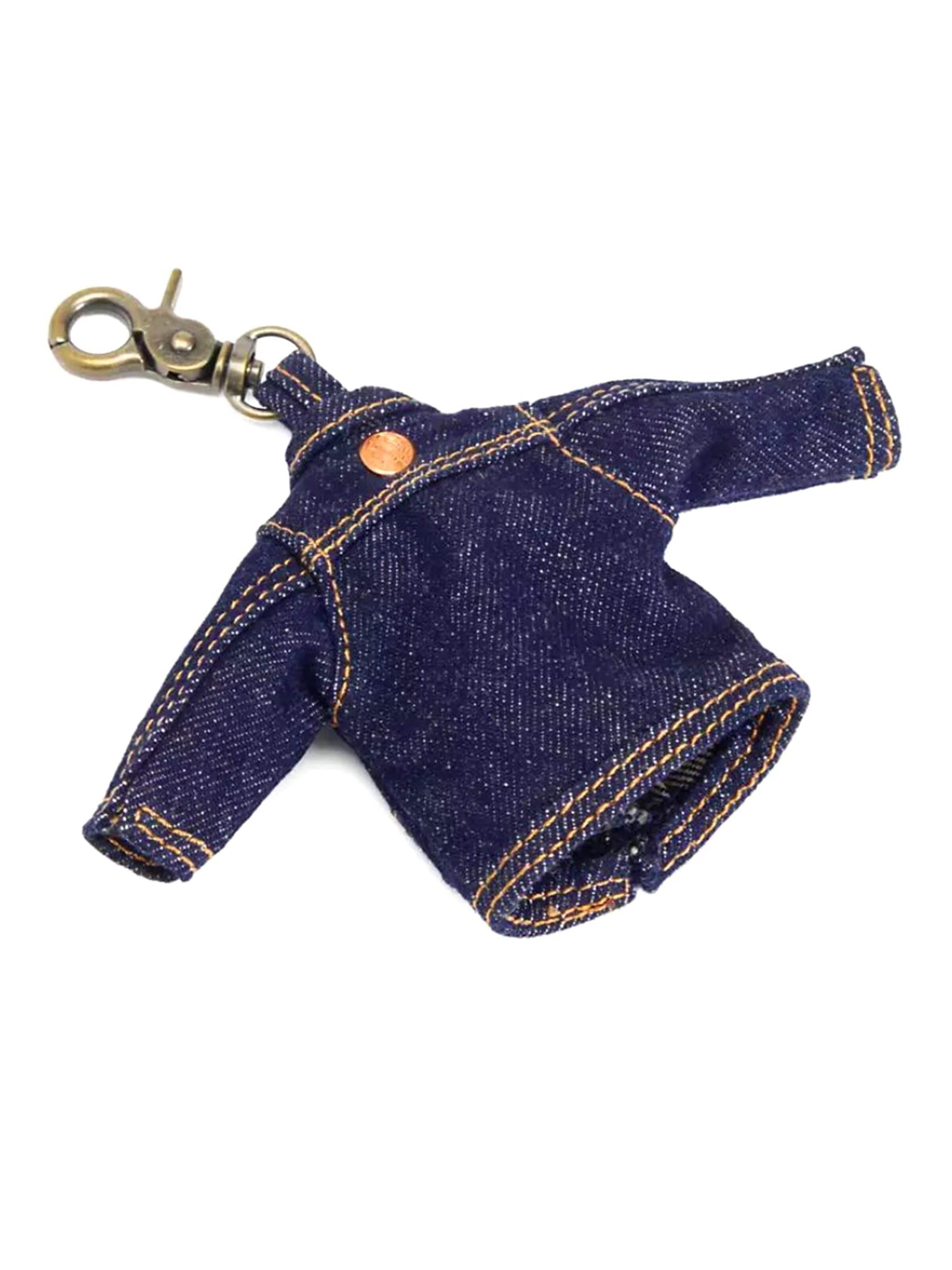 Porte-clés 'LEVI'S® MINI TRUCKER CHARM OCEAN INDIGO WASH' LEVI'S ® en bleu