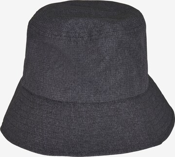 Flexfit Hat in Grey
