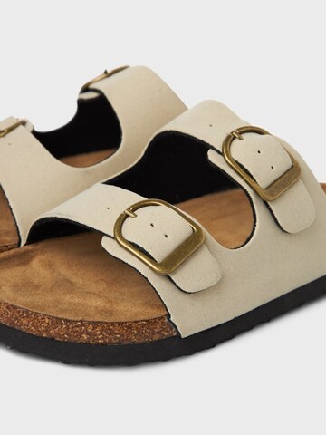 NAME IT - Zapatos abiertos 'NKNFlint' en beige