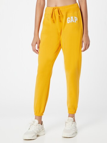 Tapered Pantaloni de la GAP pe galben: față