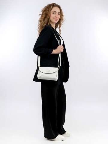 Suri Frey Schoudertas 'Betzy' in Wit