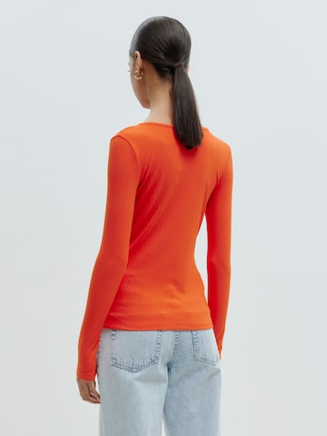 Maglietta 'Valeria' di EDITED in arancione