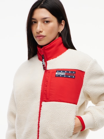 Tommy Jeans Поларено яке в бяло