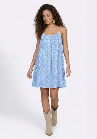 aleida - Vestido em azul