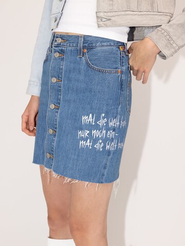 Levi's® Upcycling Skirt 'Wavvyboi Design' in Blue