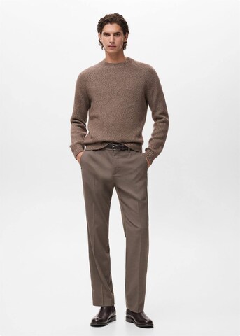 MANGO MAN Regular Pleat-Front Pants 'Savoir' in Brown
