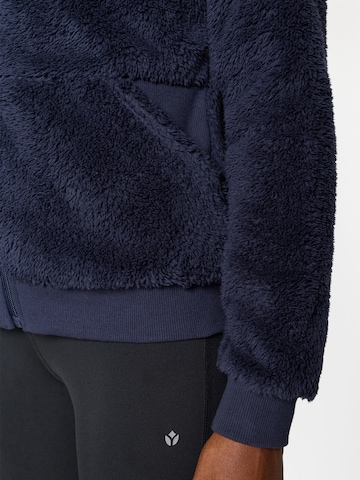 ONLY PLAY Funktionsfleecejacka 'ONPFLUFFY' i blå