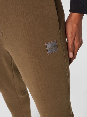 BOSS Tapered Pants 'Sestart 1' in Green