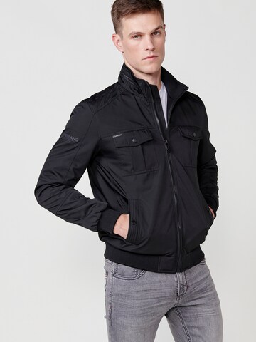 KOROSHI Jacke in Schwarz