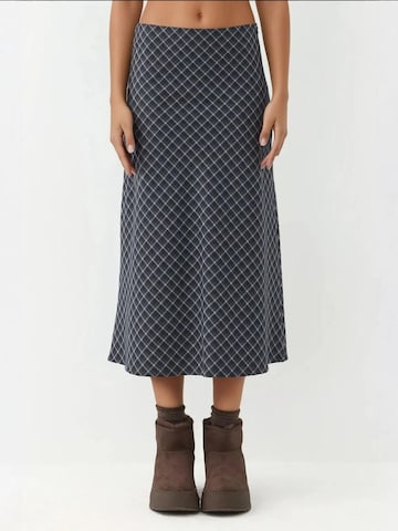 Hiccup Skirt in Blue: front