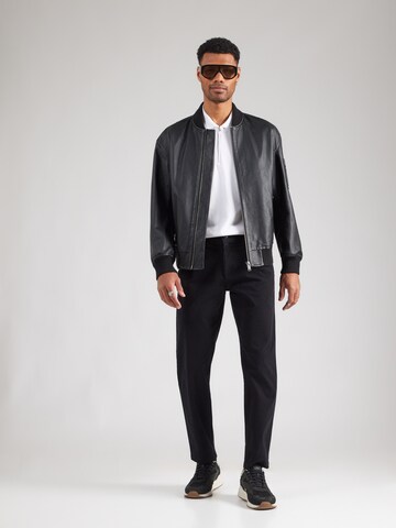 BOSS - Tapered Calças com pregas em preto