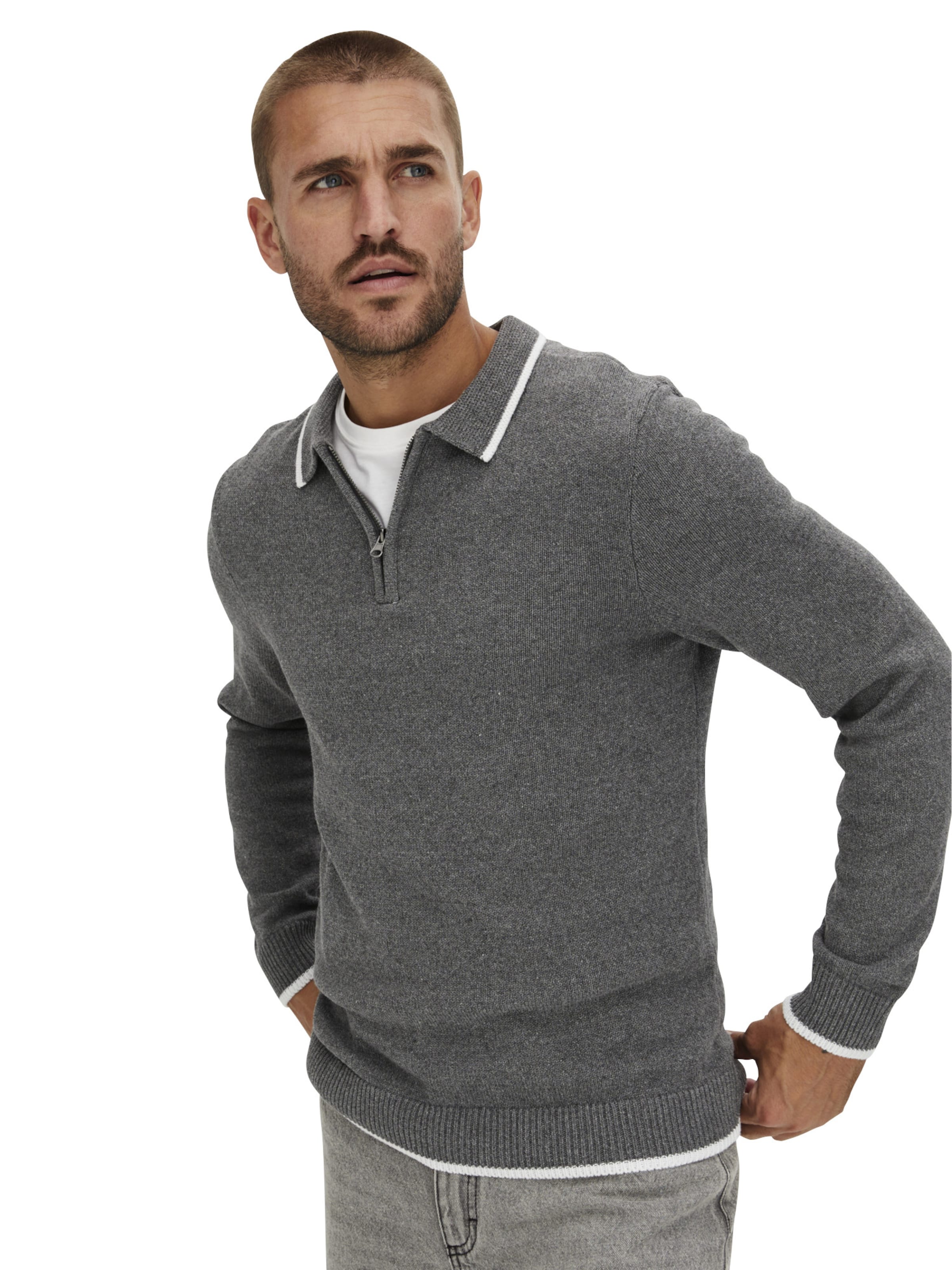 bonprix Sweter w kolorze szary: przód