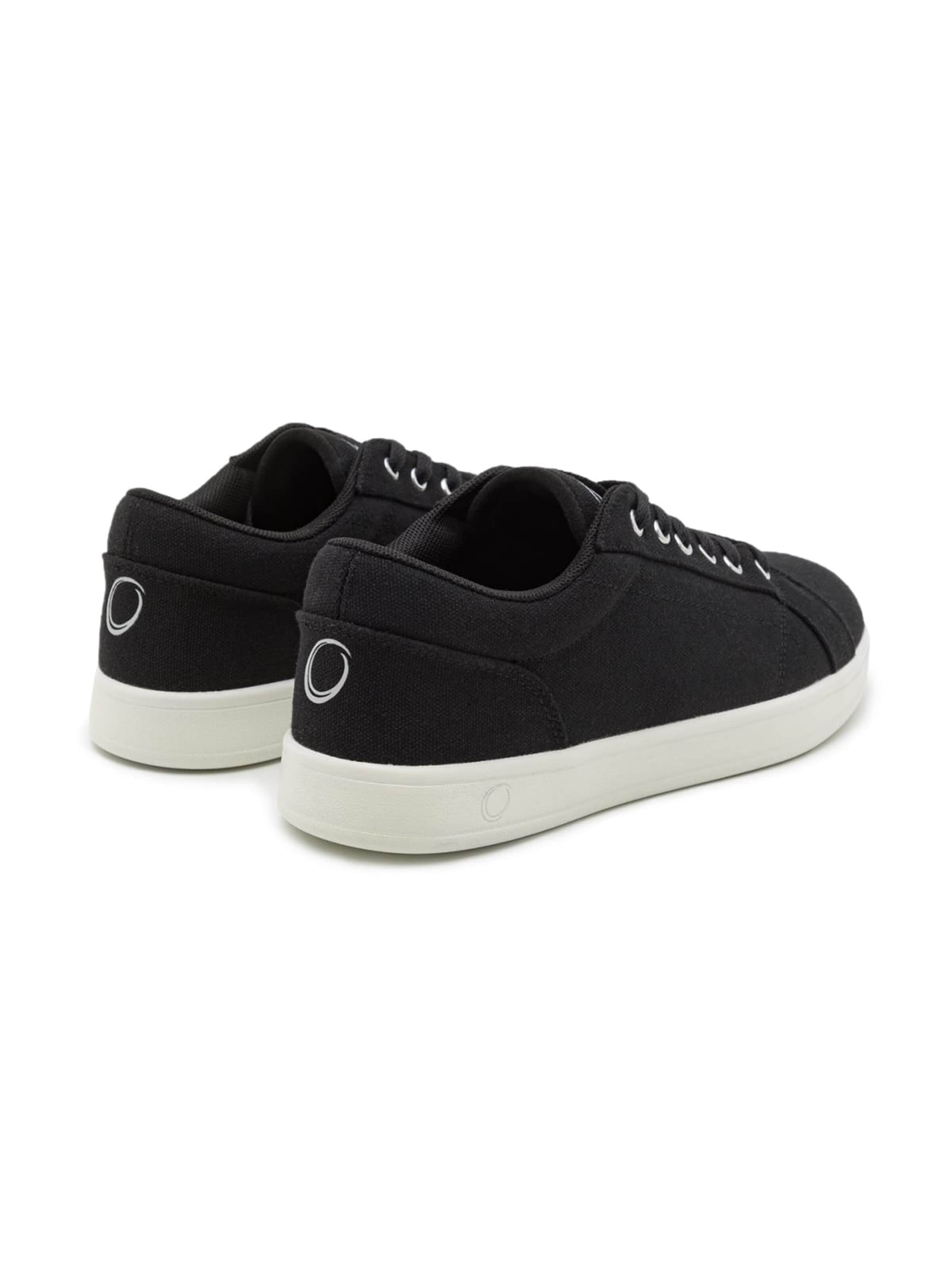 Dancing Queens Sneakers 'Dancing Queens - SMOVE Dance Sneaker' in Black