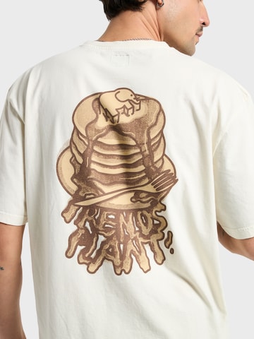 Trendsplant Regular fit Skjorta ' PANQUEQUE ' i vit